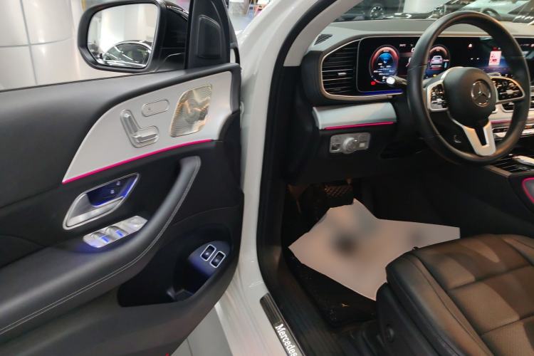 Used Mercedes-Benz GLE New Energy 2022 Restyled GLE 350 e 4MATIC Coupe SUV Driver Seat