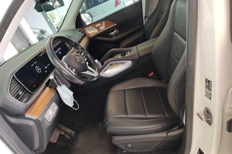 Used Mercedes-Benz GLE New Energy 2022 Restyled GLE 350 e 4MATIC Left Front Seat