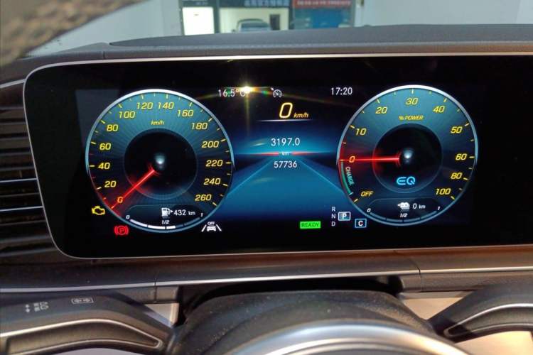 Used Mercedes-Benz GLE New Energy 2022 Restyled GLE 350 e 4MATIC Coupe SUV Odometer Close Up