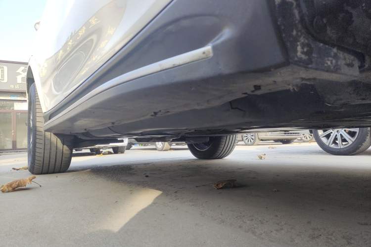 Used Mercedes-Benz GLE New Energy 2022 Restyled GLE 350 e 4MATIC Coupe SUV Right Side Sill