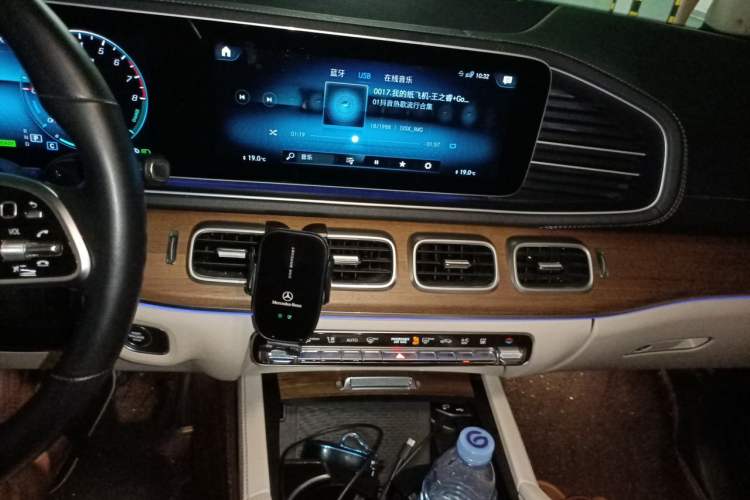 Used Mercedes-Benz GLE New Energy 2023 GLE 350 e 4MATIC Audio And AC Panel