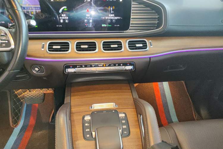 Used Mercedes-Benz GLE New Energy 2023 GLE 350 e 4MATIC Audio And AC Panel