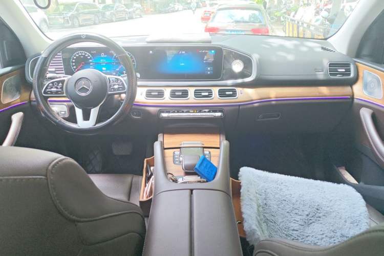 Used Mercedes-Benz GLE New Energy 2023 GLE 350 e 4MATIC Center Console