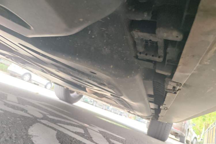 Used Mercedes-Benz GLE New Energy 2023 GLE 350 e 4MATIC Chassis Rear Right