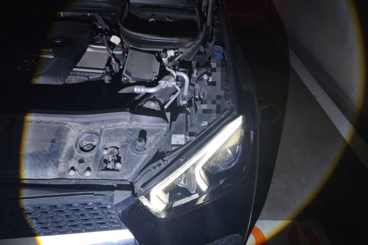 Used Mercedes-Benz GLE New Energy 2023 GLE 350 e 4MATIC Engine Bay Left
