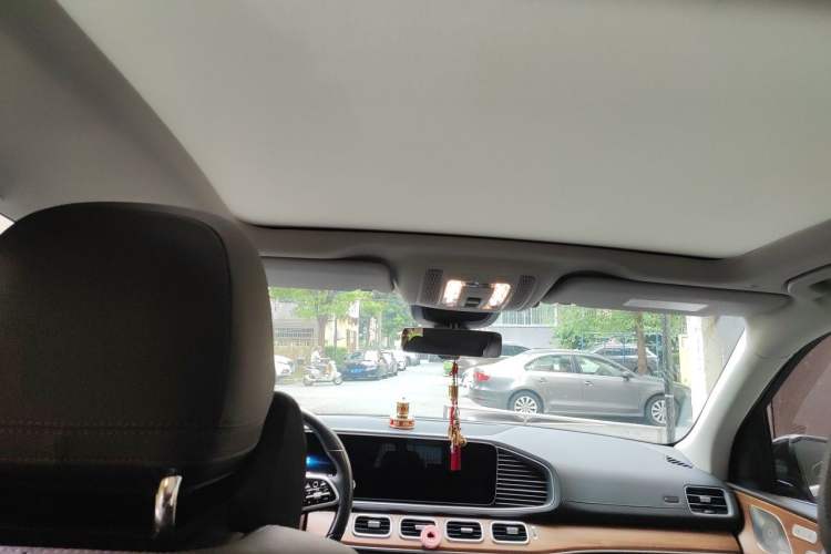 Used Mercedes-Benz GLE New Energy 2023 GLE 350 e 4MATIC Headliner