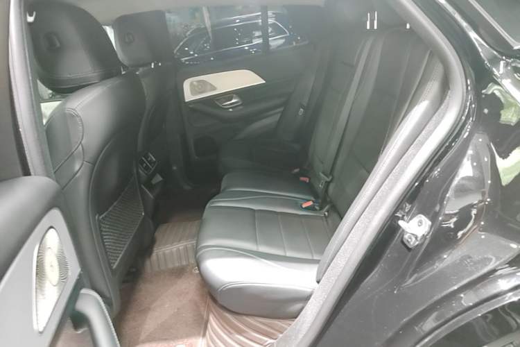 Used Mercedes-Benz GLE New Energy 2023 GLE 350 e 4MATIC Coupe SUV Left Rear Seat