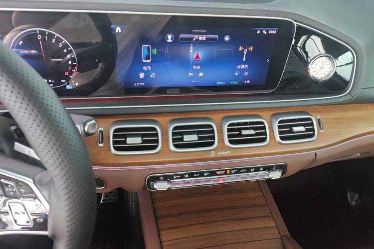 Used Mercedes-Benz GLE New Energy 2024 GLE 400 e 4MATIC Audio And AC Panel