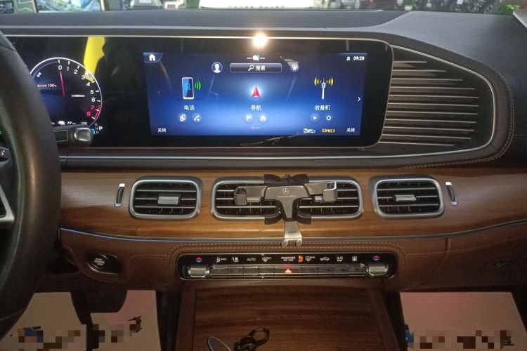 Used Mercedes-Benz GLE New Energy 2024 GLE 400 e 4MATIC Audio And AC Panel