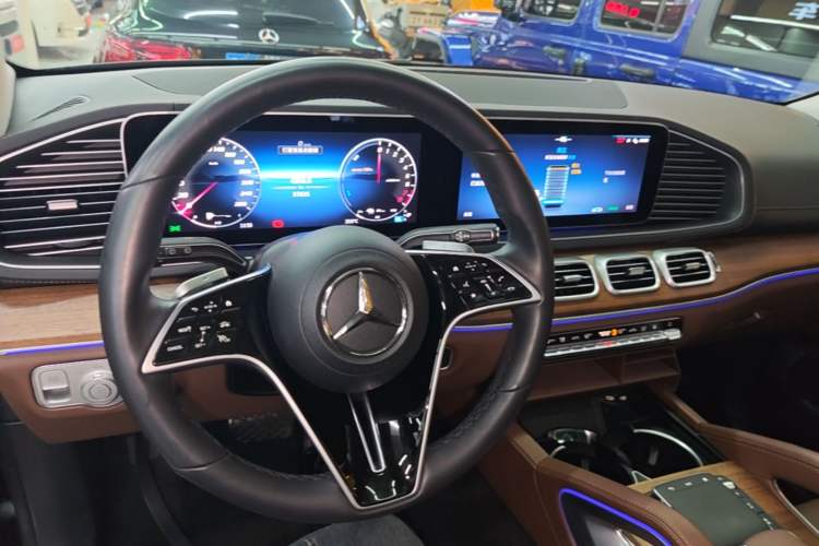 Used Mercedes-Benz GLE New Energy 2024 GLE 400 e 4MATIC Center Console