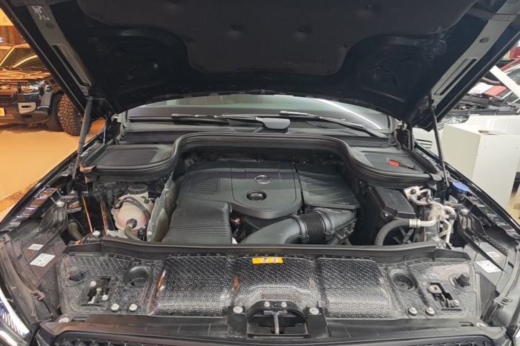 Used Mercedes-Benz GLE New Energy 2024 GLE 400 e 4MATIC Engine Bay