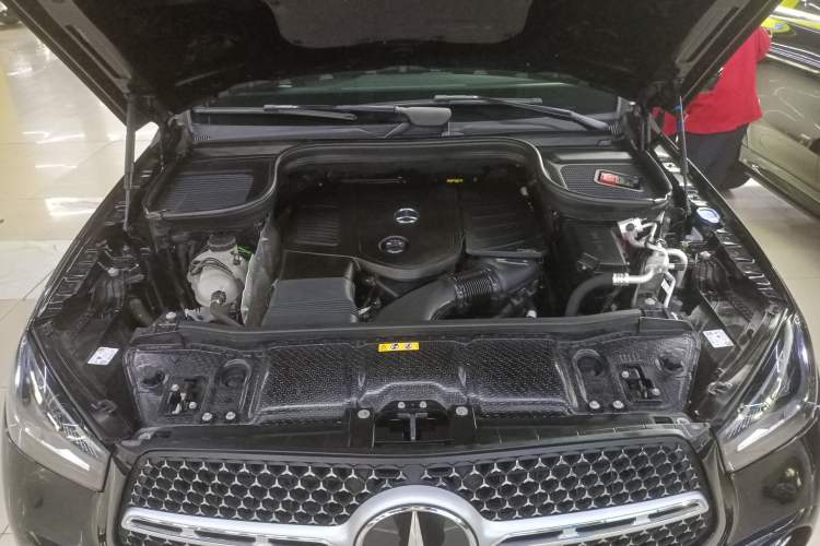 Used Mercedes-Benz GLE New Energy 2024 GLE 400 e 4MATIC Engine Bay