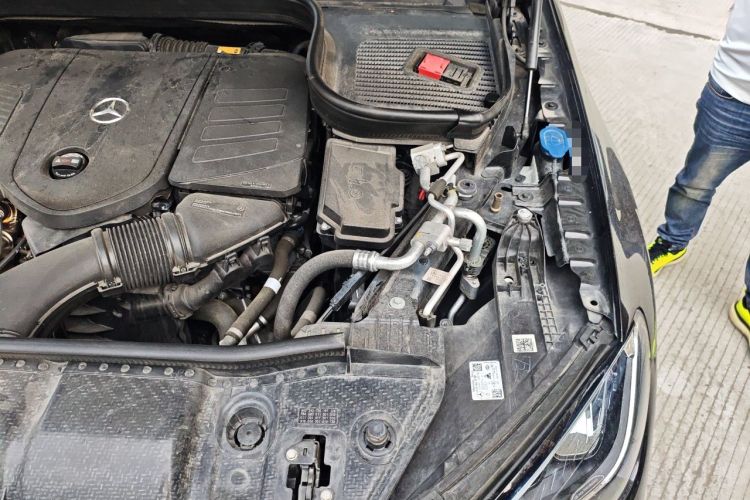 Used Mercedes-Benz GLE New Energy 2024 GLE 400 e 4MATIC Engine Bay Left