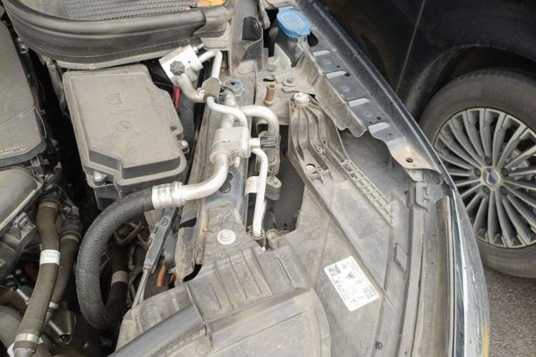 Used Mercedes-Benz GLE New Energy 2024 GLE 400 e 4MATIC Engine Bay Left