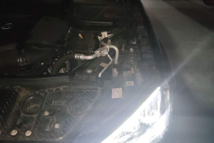 Used Mercedes-Benz GLE New Energy 2024 GLE 400 e 4MATIC Engine Bay Left