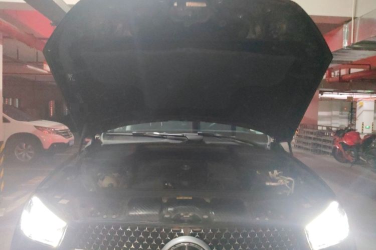 Used Mercedes-Benz GLE New Energy 2024 GLE 400 e 4MATIC Engine Bay