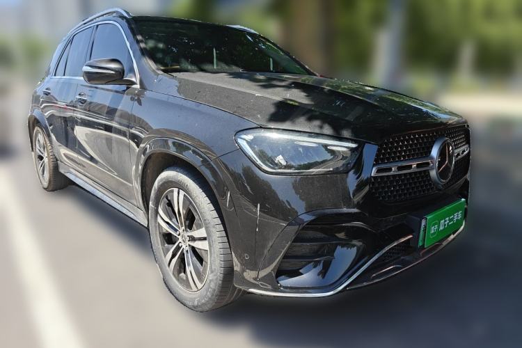 Used Mercedes-Benz GLE New Energy 2024 GLE 400 e 4MATIC Front Right 45 Deg