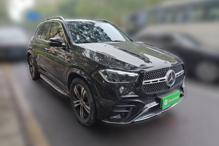 Used Mercedes-Benz GLE New Energy 2024 GLE 400 e 4MATIC Front Right 45 Deg