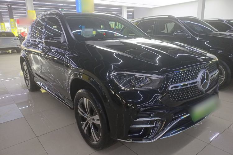 Used Mercedes-Benz GLE New Energy 2024 GLE 400 e 4MATIC Front Right 45 Deg