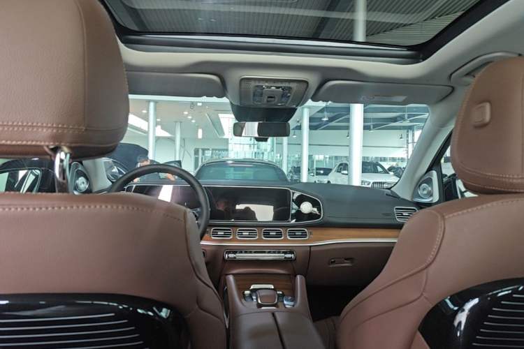 Used Mercedes-Benz GLE New Energy 2024 GLE 400 e 4MATIC Headliner