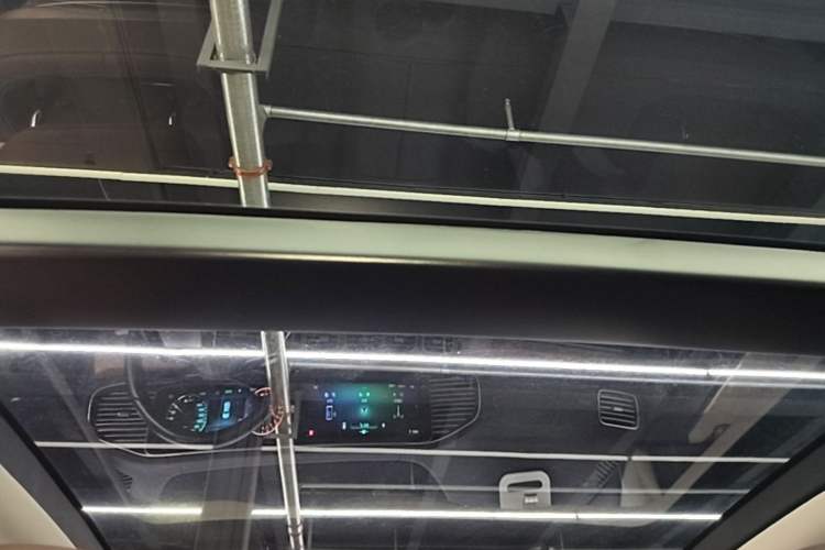 Used Mercedes-Benz GLE New Energy 2024 GLE 400 e 4MATIC Headliner