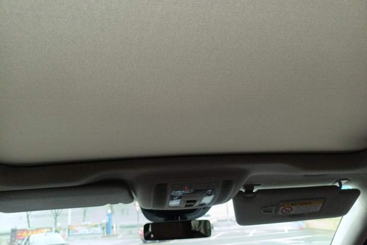 Used Mercedes-Benz GLE New Energy 2024 GLE 400 e 4MATIC Headliner