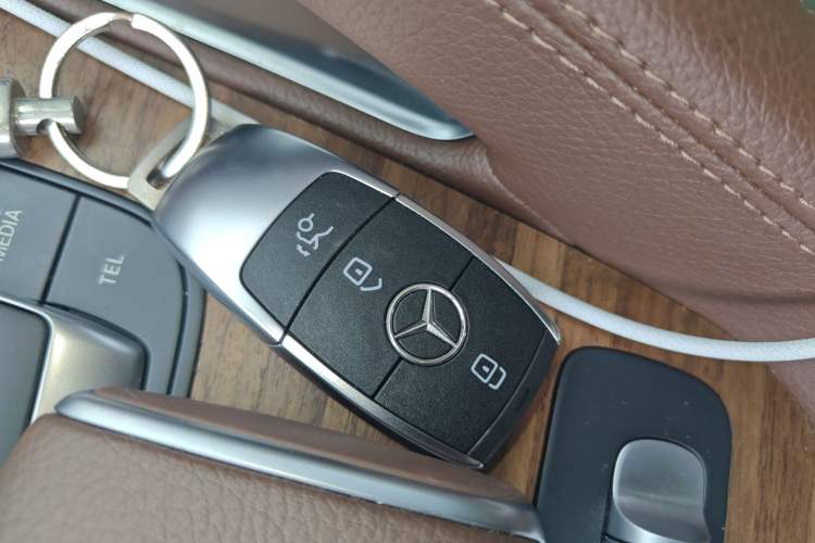 Used Mercedes-Benz GLE New Energy 2024 GLE 400 e 4MATIC Interior 1