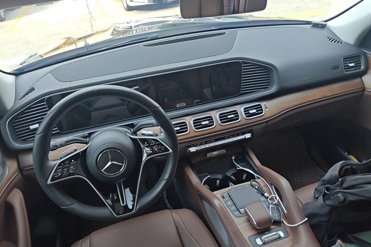 Used Mercedes-Benz GLE New Energy 2024 GLE 400 e 4MATIC Interior 2