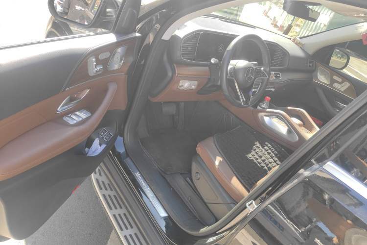 Used Mercedes-Benz GLE New Energy 2024 GLE 400 e 4MATIC Interior 3