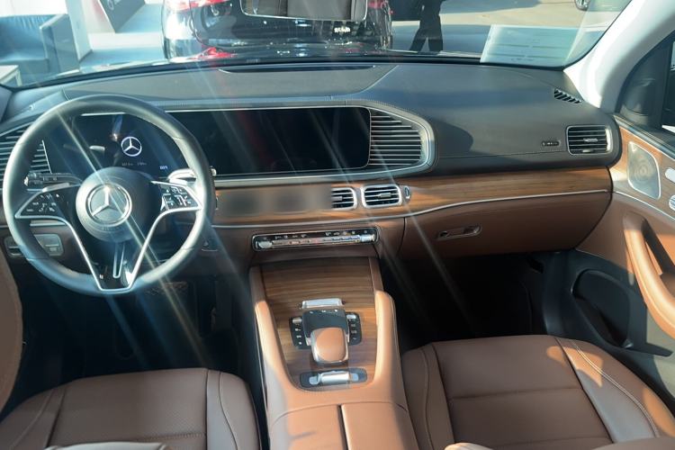 Used Mercedes-Benz GLE New Energy 2024 GLE 400 e 4MATIC Interior 6