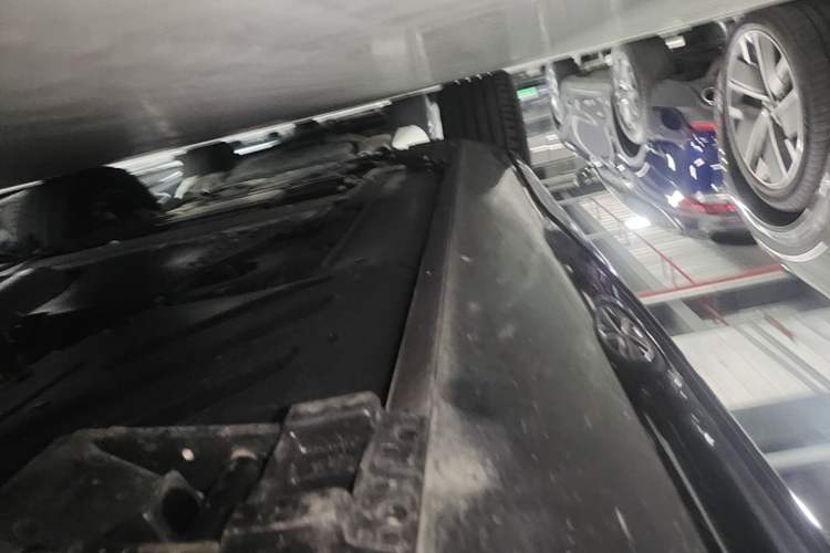 Used Mercedes-Benz GLE New Energy 2024 GLE 400 e 4MATIC Left Side Sill