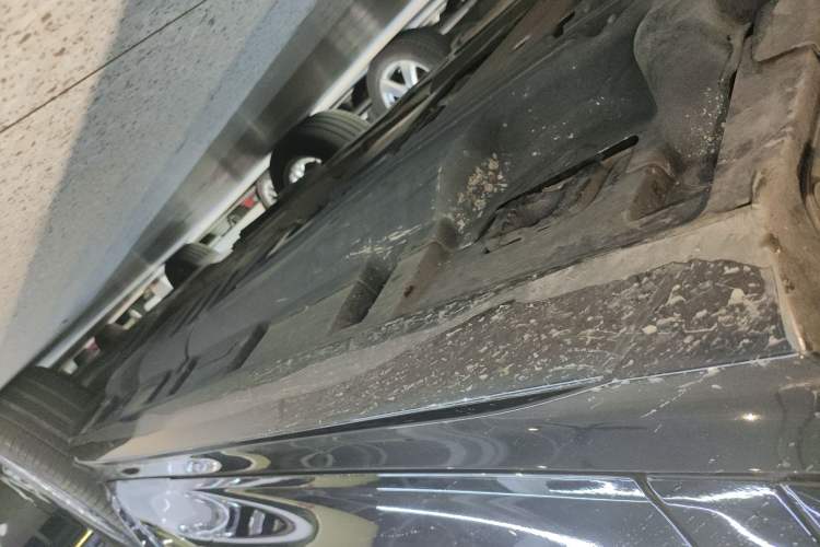 Used Mercedes-Benz GLE New Energy 2024 GLE 400 e 4MATIC Left Side Sill