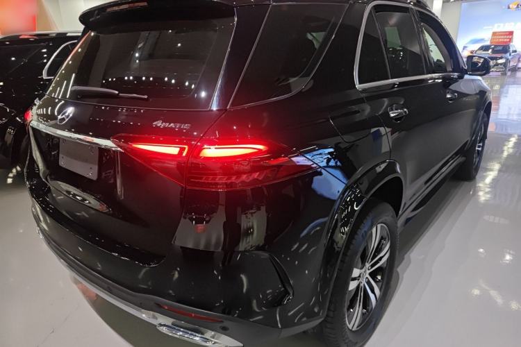 Used Mercedes-Benz GLE New Energy 2024 GLE 400 e 4MATIC Rear Right 45 Deg