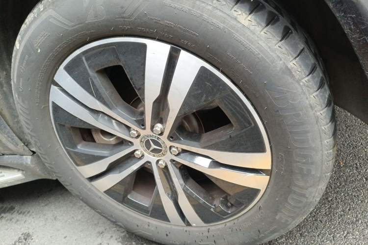 Used Mercedes-Benz GLE New Energy 2024 GLE 400 e 4MATIC Right Front Wheel Hub