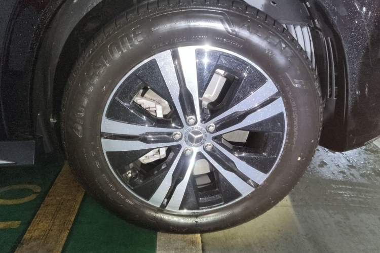 Used Mercedes-Benz GLE New Energy 2024 GLE 400 e 4MATIC Right Front Wheel Hub