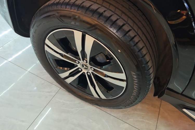 Used Mercedes-Benz GLE New Energy 2024 GLE 400 e 4MATIC Right Rear Wheel Hub