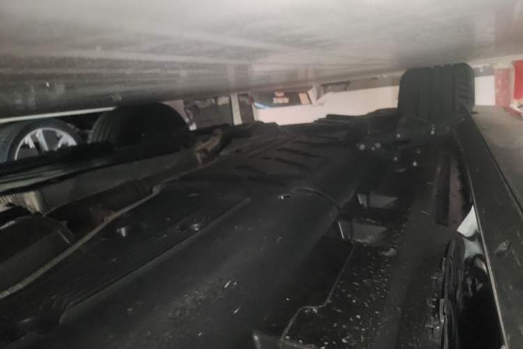 Used Mercedes-Benz GLE New Energy 2024 GLE 400 e 4MATIC Right Side Sill