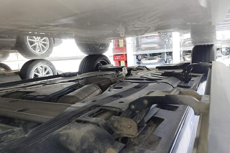 Used Mercedes-Benz GLE New Energy 2024 GLE 400 e 4MATIC Right Side Sill