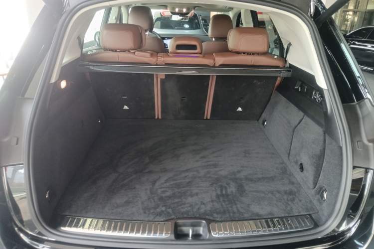 Used Mercedes-Benz GLE New Energy 2024 GLE 400 e 4MATIC Trunk