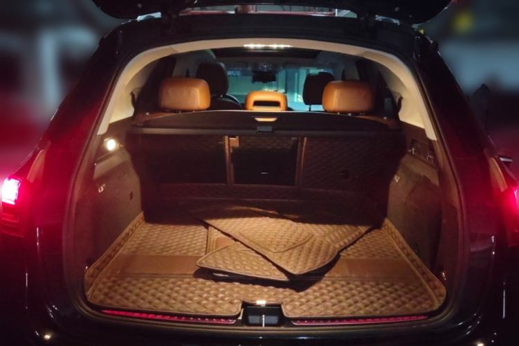 Used Mercedes-Benz GLE New Energy 2024 GLE 400 e 4MATIC Trunk