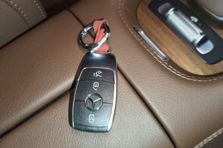 Used Mercedes-Benz GLE New Energy 2024 GLE 400 e 4MATIC Vehicle Key