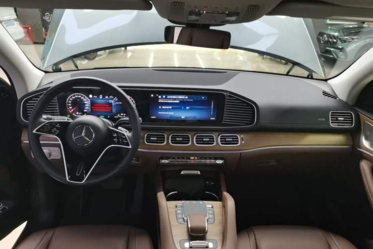 Used Mercedes-Benz GLE New Energy 2024 GLE 400 e 4MATIC Center Console