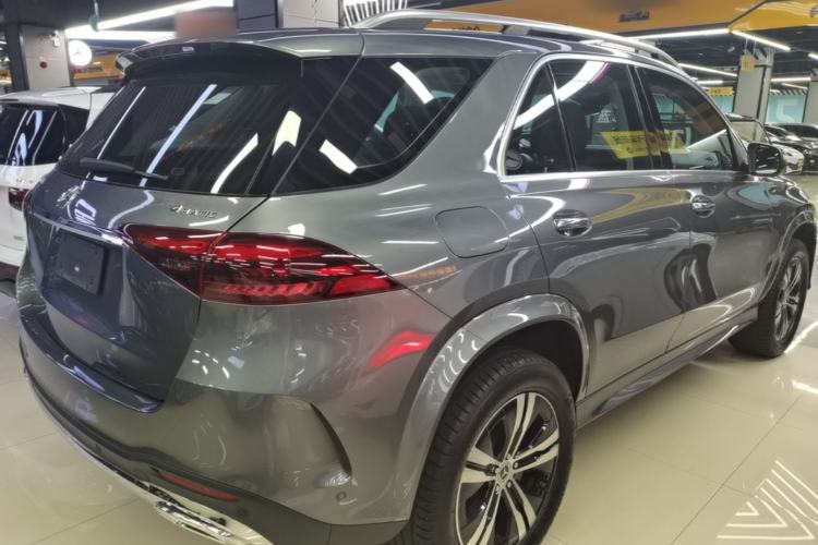 Used Mercedes-Benz GLE New Energy 2024 GLE 400 e 4MATIC Rear Right 45 Deg