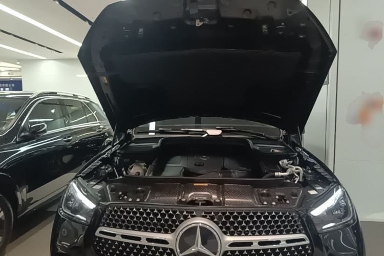 Used Mercedes-Benz GLE New Energy 2025 GLE 400 e 4MATIC Engine Bay