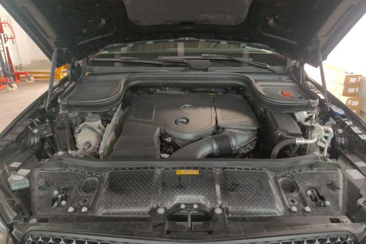 Used Mercedes-Benz GLE New Energy 2025 GLE 400 e 4MATIC Engine Bay