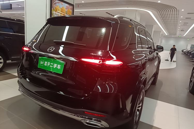 Used Mercedes-Benz GLE New Energy 2025 GLE 400 e 4MATIC Rear Right 45 Deg