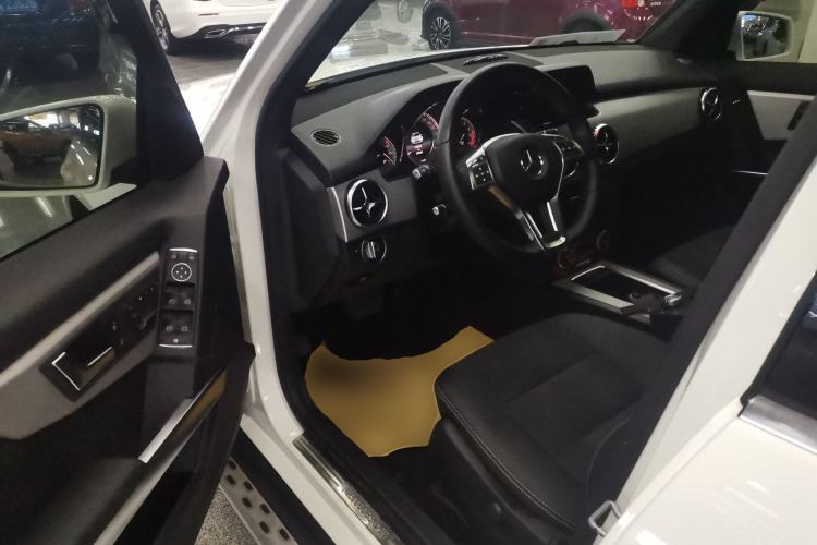 Used Mercedes-Benz GLK-Class 2015 GLK 260 4MATIC Dynamic Edition Ultimate Version Driver Seat
