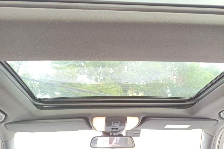Used Mercedes-Benz GLK-Class 2014 GLK 200 Standard Model Headliner
