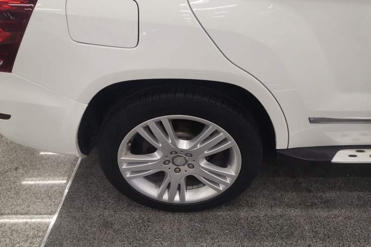 Used Mercedes-Benz GLK-Class 2015 GLK 260 4MATIC Dynamic Edition Ultimate Version Right Rear Wheel Hub