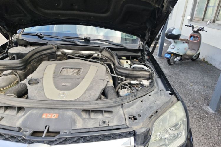Used Mercedes-Benz GLK-Class 2008 GLK 350 4MATIC Engine Bay Left